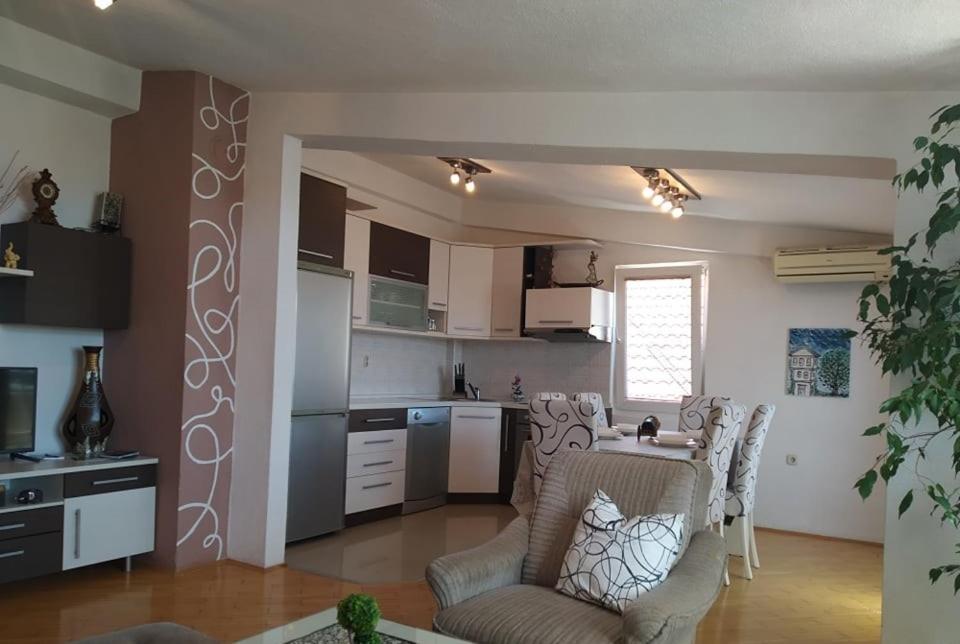 אוהריד Kalan Apartment מראה חיצוני תמונה