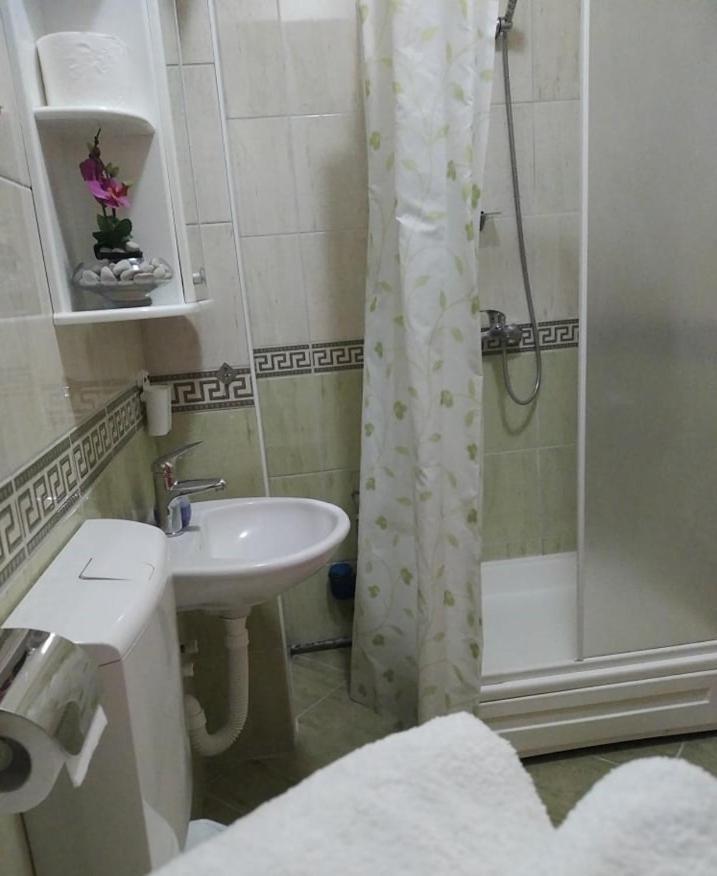 אוהריד Kalan Apartment מראה חיצוני תמונה